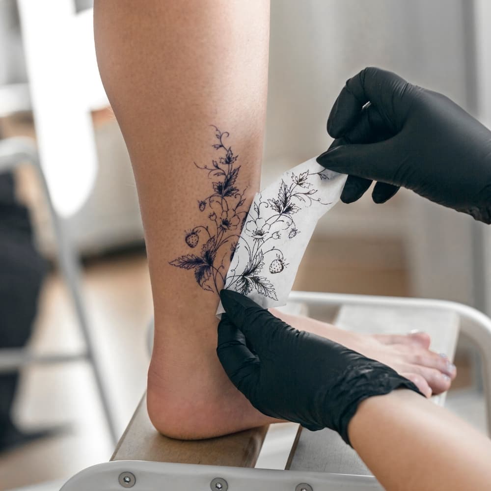 tatouage ephemere floral